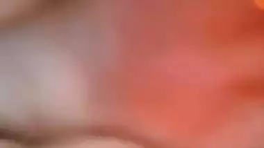 Nude ass showing Indian girl in horny mood for sex