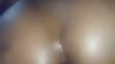 මනුස්සයා නැතිව තනියම ඉන්න ලොකු පුංචිව මෝල් කරලා බැලුවා