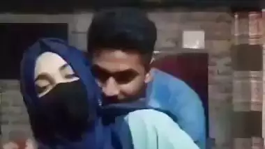 Karachi guy squeezes his sister’s boobs behind his parents