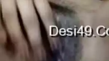 Desi housewife becomes excited and she plays with XXX orifice