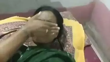 Shy GF hairy pussy capture by boyfriend before sex