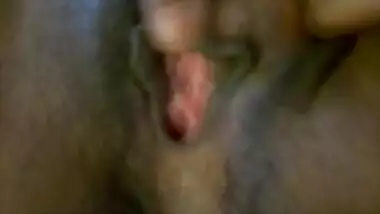 Horny Indian girl pussy fingering