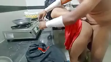 Sabji To Banane Do Muze Fir Jitana Chahe Chodalo Thik Hai