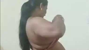 Big ass aunty fucking xxx videos with client