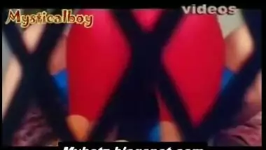 Big desi gaand punjabi aunty romancing