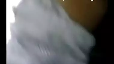 Two guys fuck a slut girl in the school area