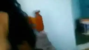 Tamil Cute Horny indian aunty takes her saree...