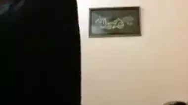 Every lover of big tits porn will be impressed with these Desi boobs