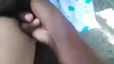 Sri Lankan couple outdoor sex MMS with audio