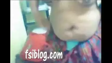 Desi village bhabi fucked by next door guy scandal mms