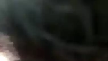 Hot girl gives a deep Indian blowjob in Assamese sex video