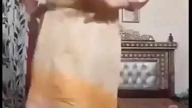 Paki hot girl dance